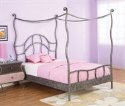 Canopy bed